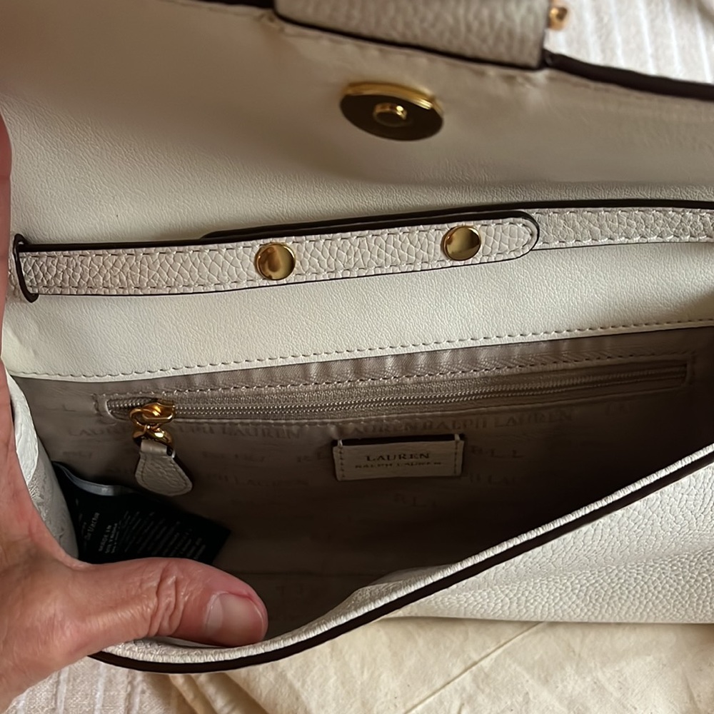 Purse - Picture 3 of 6